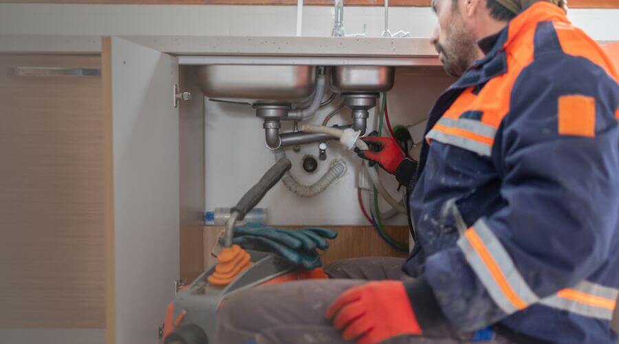 Kitchen Plumbing in Wolcottville, IN